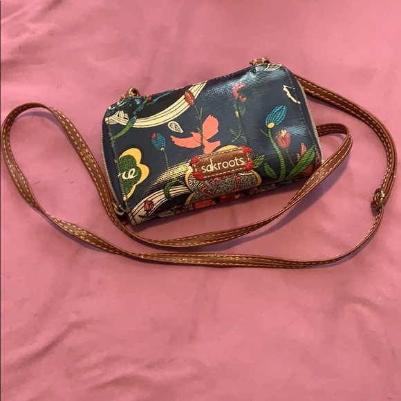 Sakroots Wallet - Picture 2 of 5